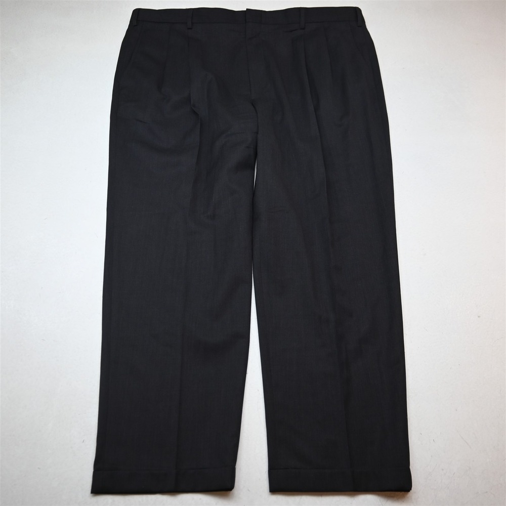 Jos A Bank 44x30 Charcoal Gray 100% Wool Traveler Pleated Cuffed Dress Pants